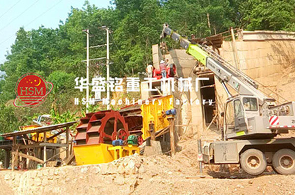 �����ն���݁����C��ɰ�F(xi��n)��